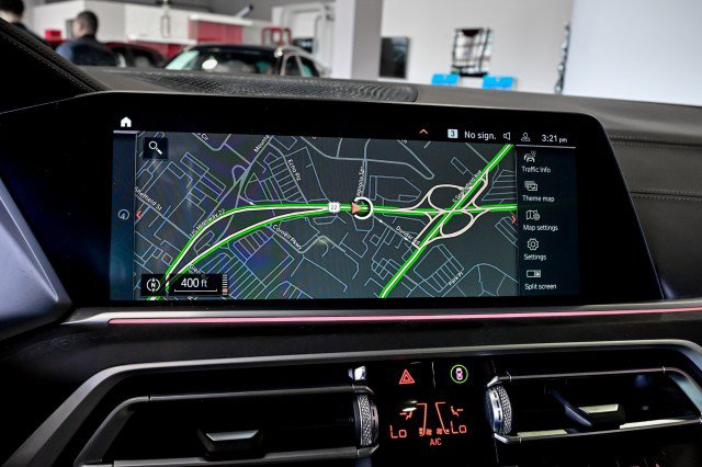 Used 2022 BMW X7 xDrive40i w/ Premium Package image 46