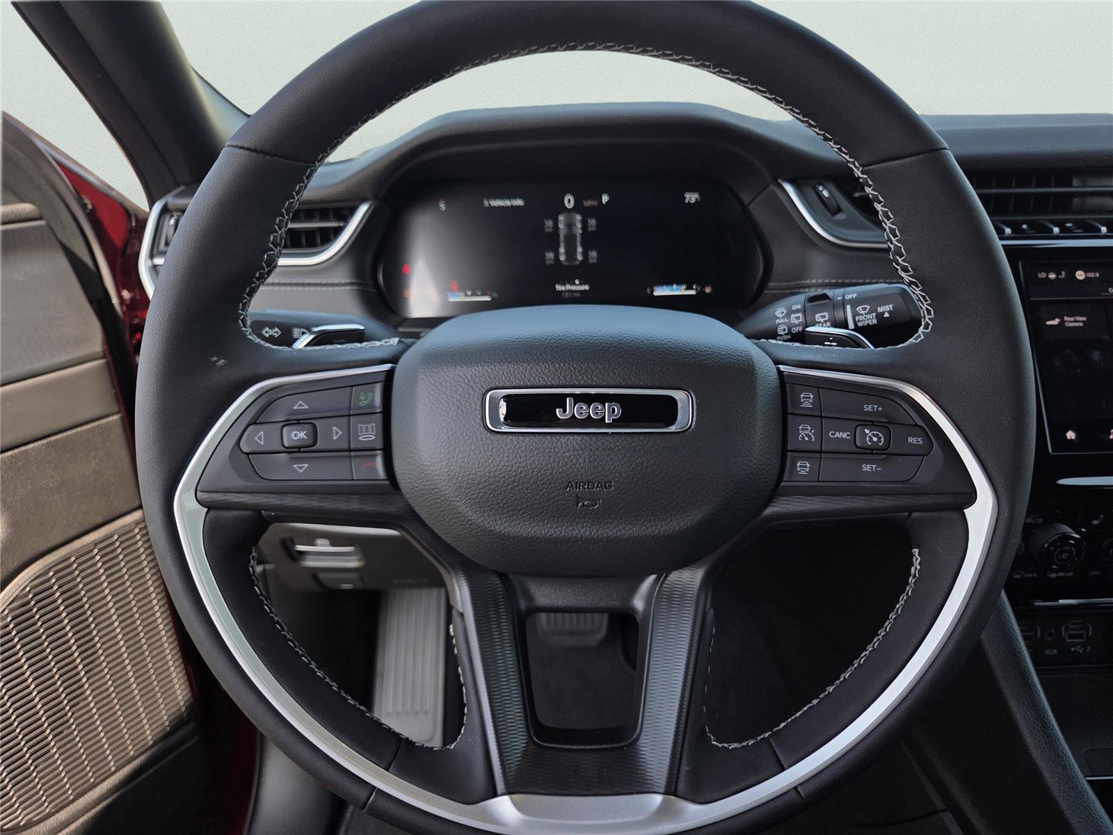 New 2025 Jeep Grand Cherokee Altitude RWD image 26