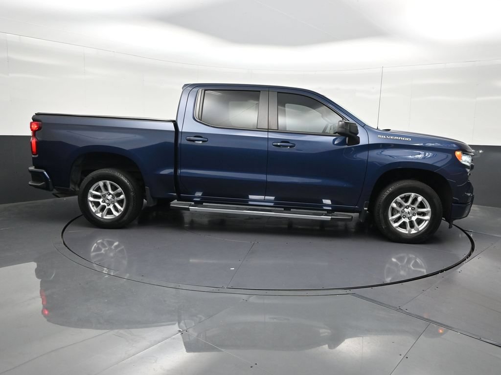 Used 2023 Chevrolet Silverado 1500 RST RWD image 7