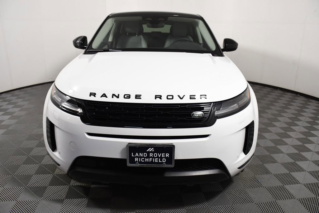 Used 2024 Land Rover Range Rover Evoque S image 10