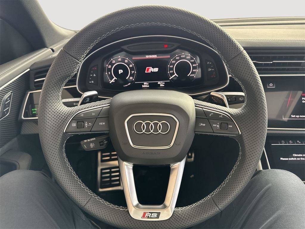 New 2025 Audi RS Q8 performance image 14