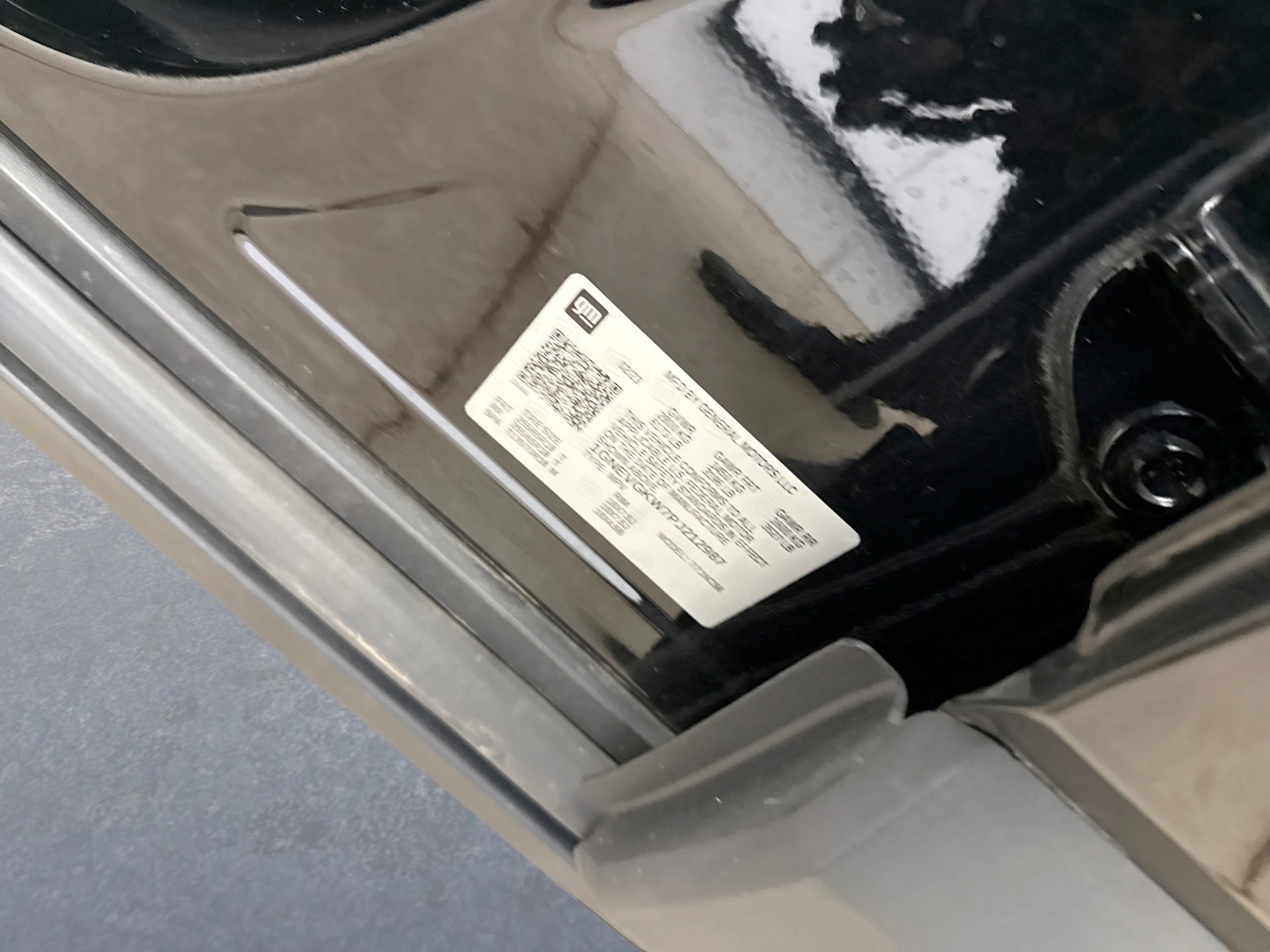 Used 2023 Chevrolet Traverse LT image 21