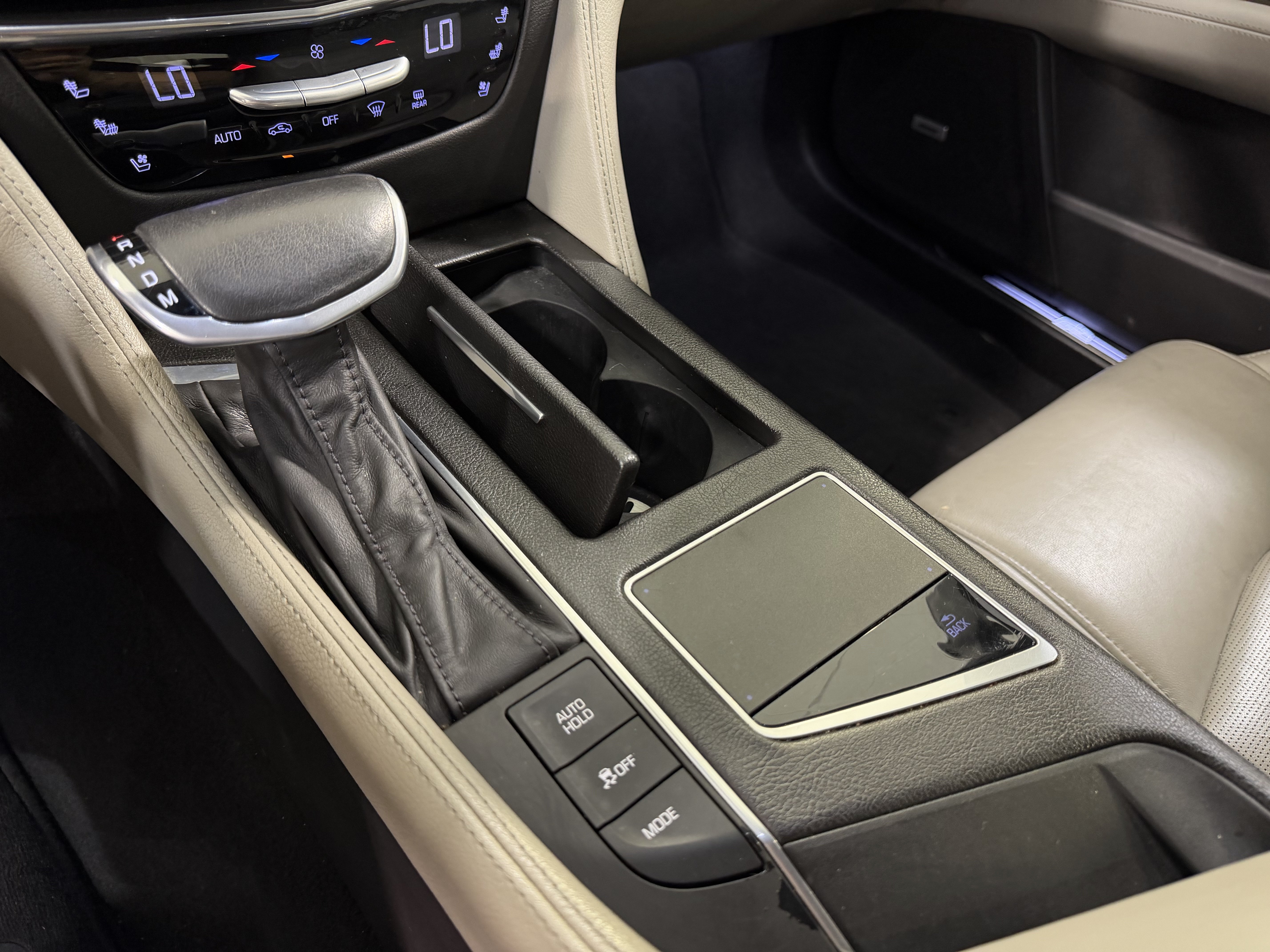 Used 2016 Cadillac CT6 Luxury RWD image 20