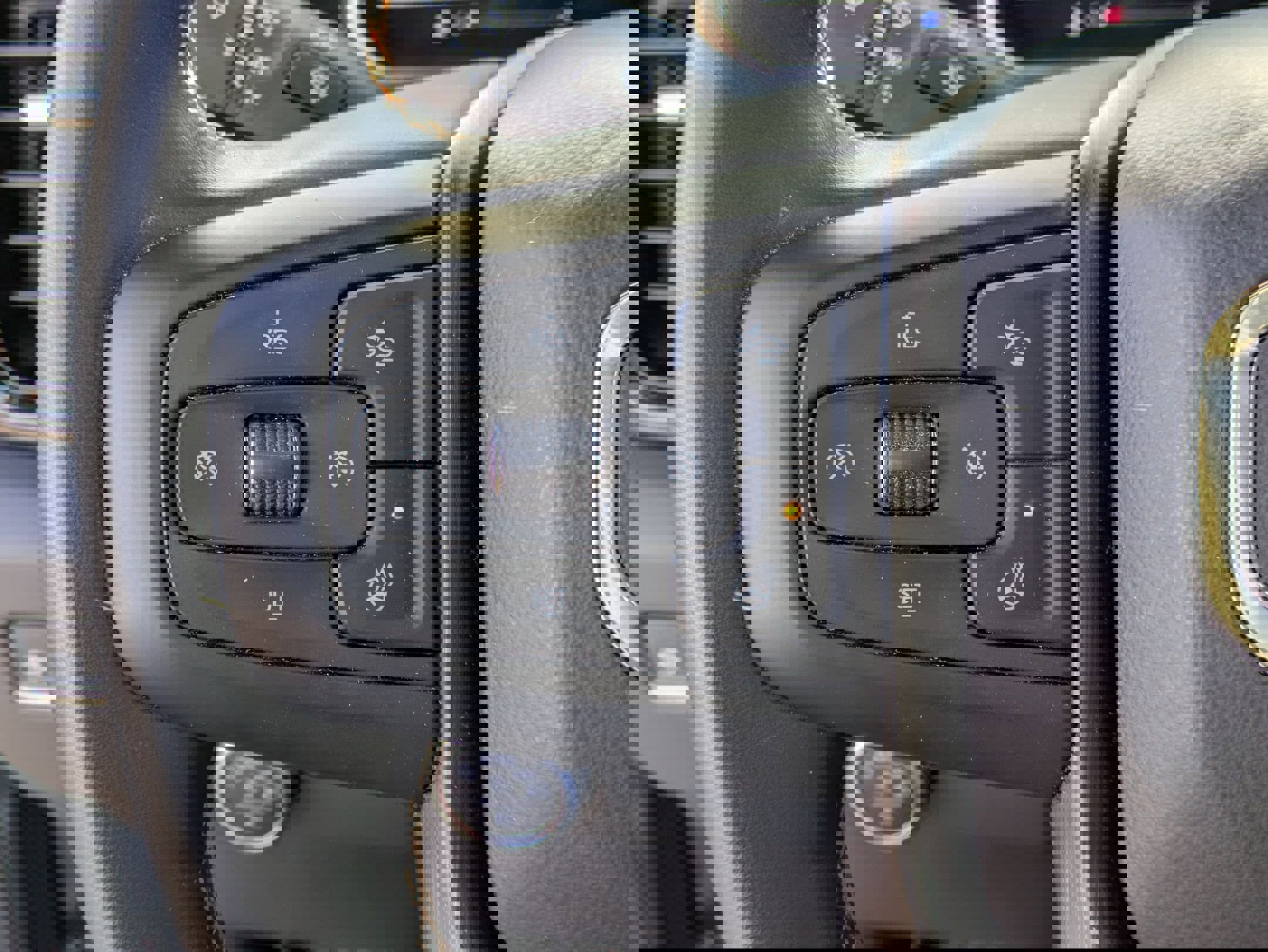 Used 2024 GMC Sierra 2500 AT4 w/ AT4 Premium Plus Package image 17