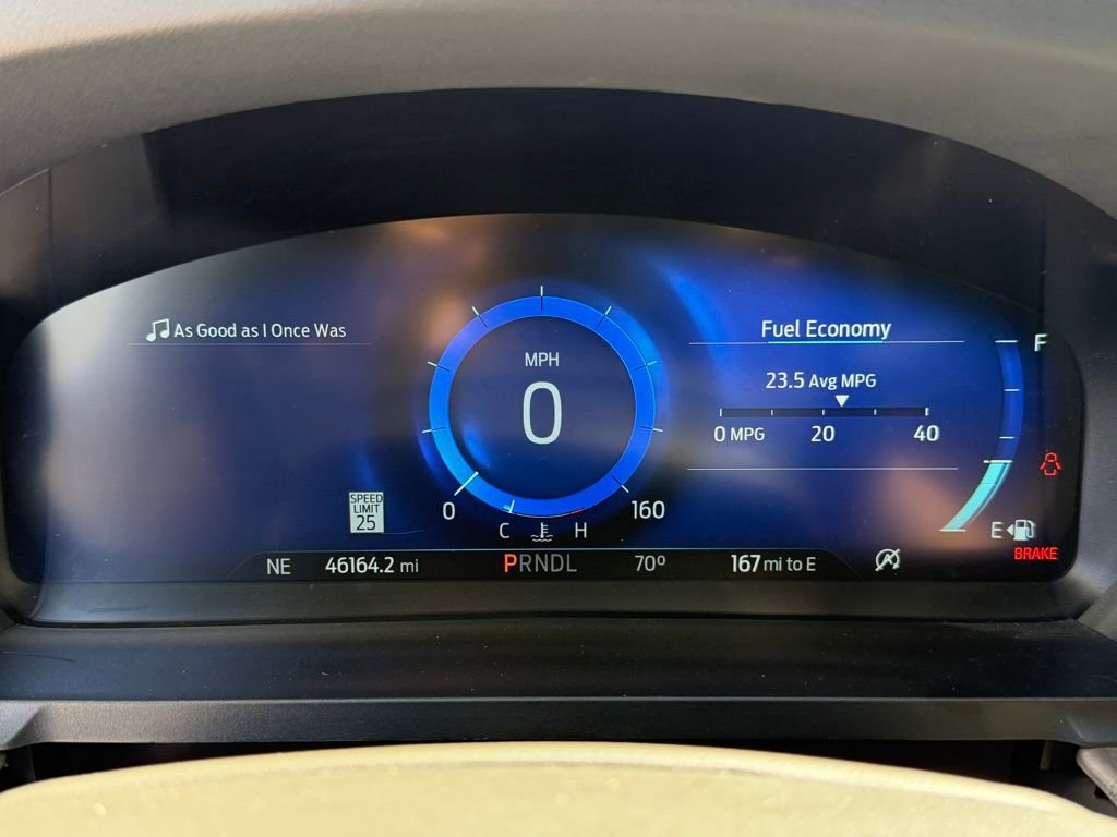 Used 2022 Ford Explorer Platinum w/ Equipment Group 601A AWD/4WD image 18