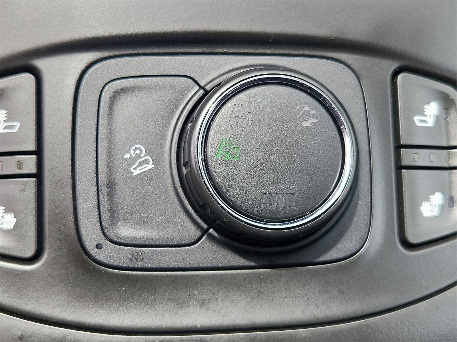 Used 2018 GMC Terrain SLE w/ Driver Convenience Package image 21