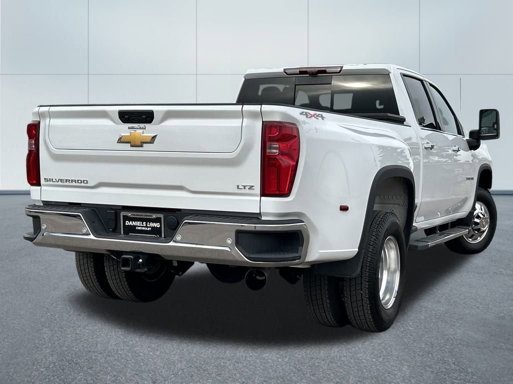 Used 2025 Chevrolet Silverado 3500 LTZ w/ LTZ Plus Package image 29