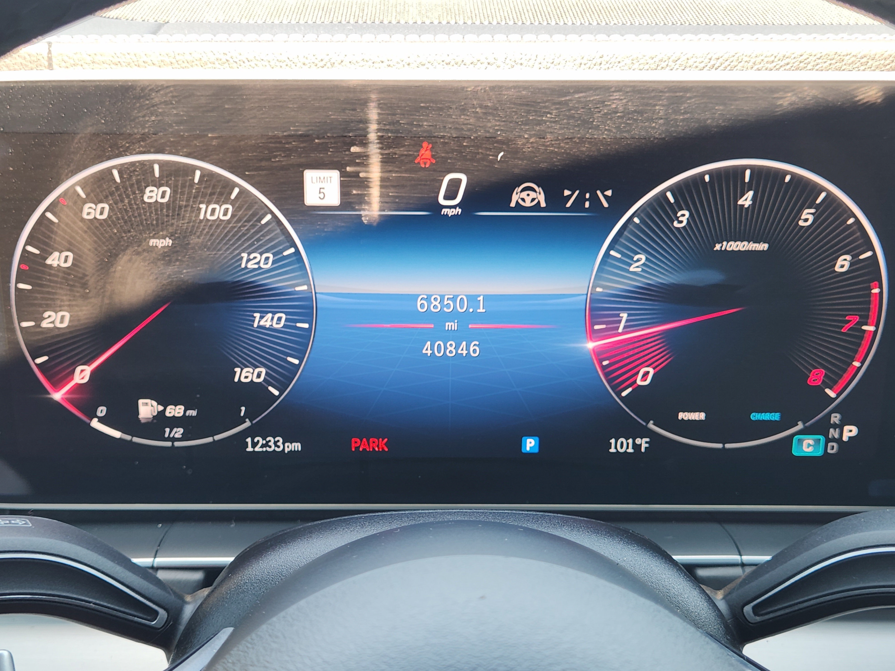 Used 2024 Mercedes-Benz GLS 450 4MATIC image 9