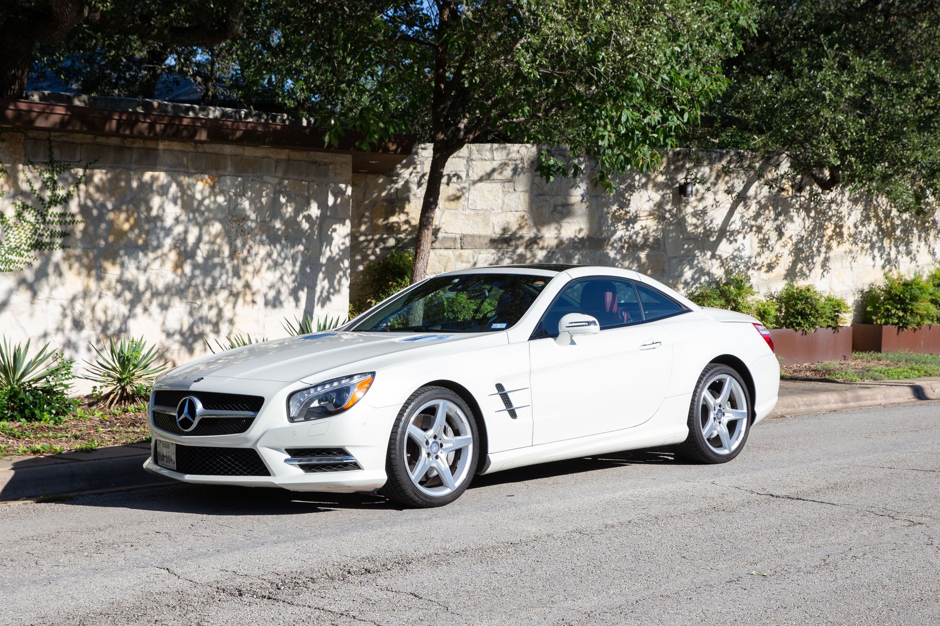 Used 2015 Mercedes-Benz SL 400 image 17