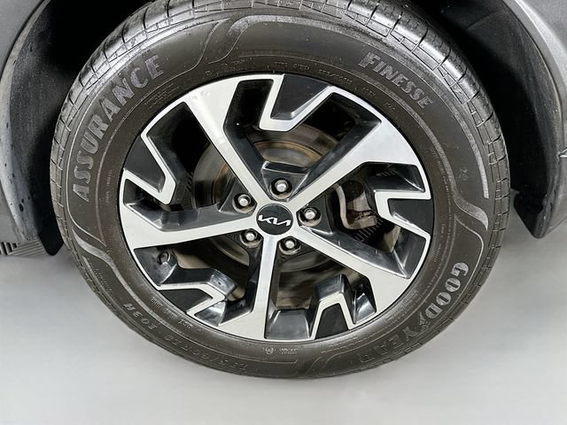 Used 2023 Kia Sportage EX AWD/4WD image 30