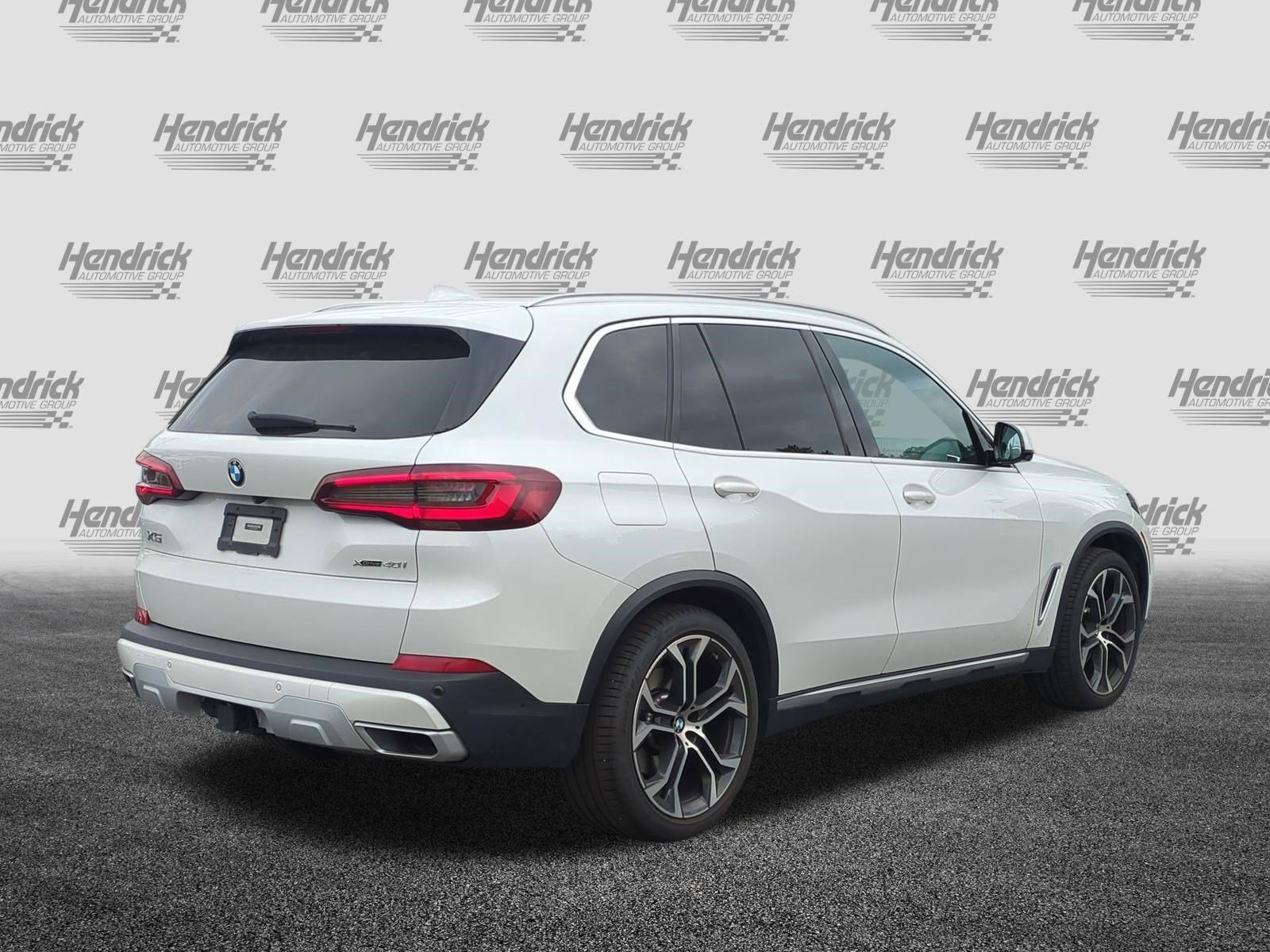 Used 2021 BMW X5 xDrive40i w/ Premium Package AWD/4WD image 10