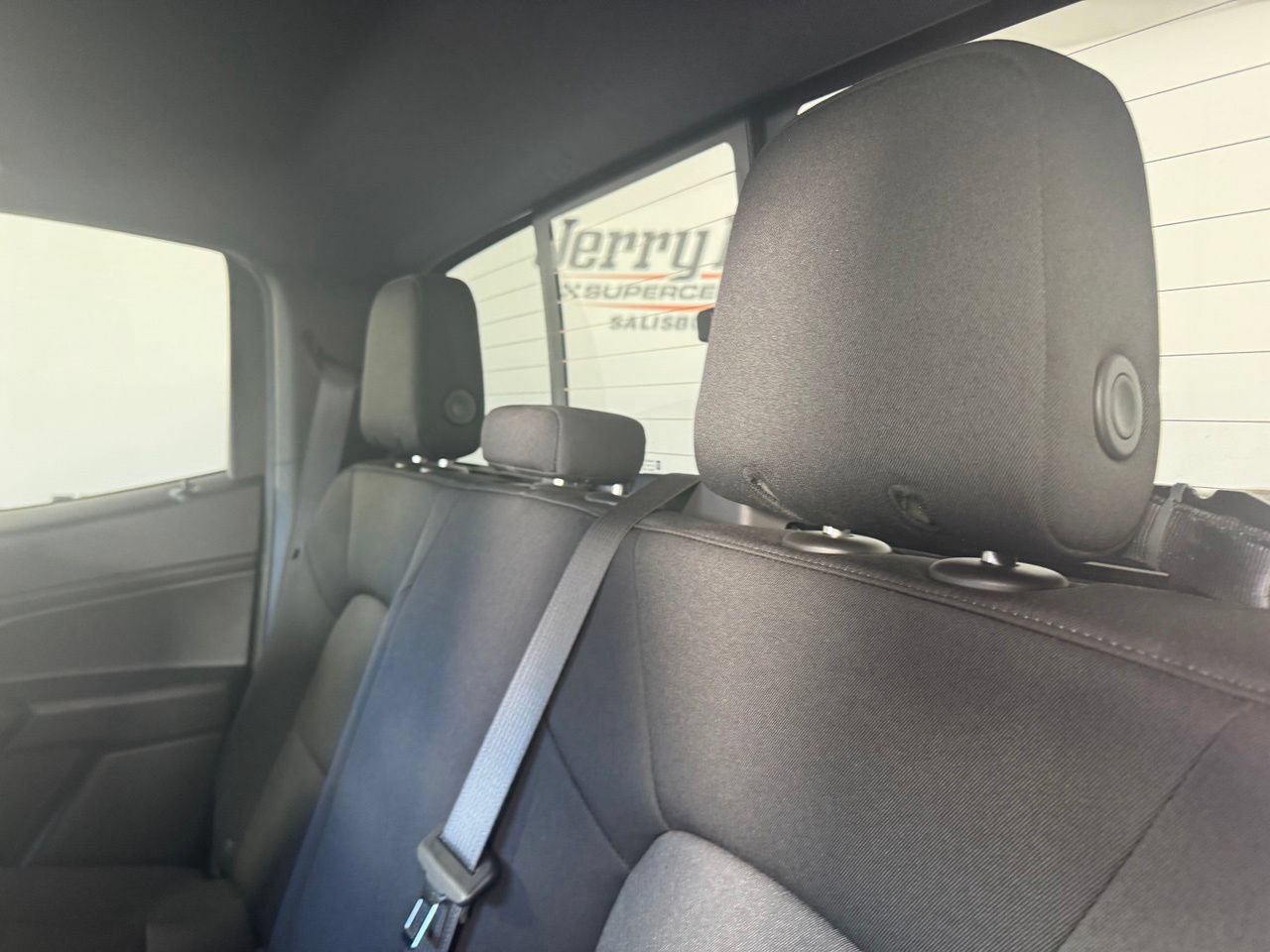 Used 2025 Chevrolet Colorado Trail Boss AWD/4WD image 11