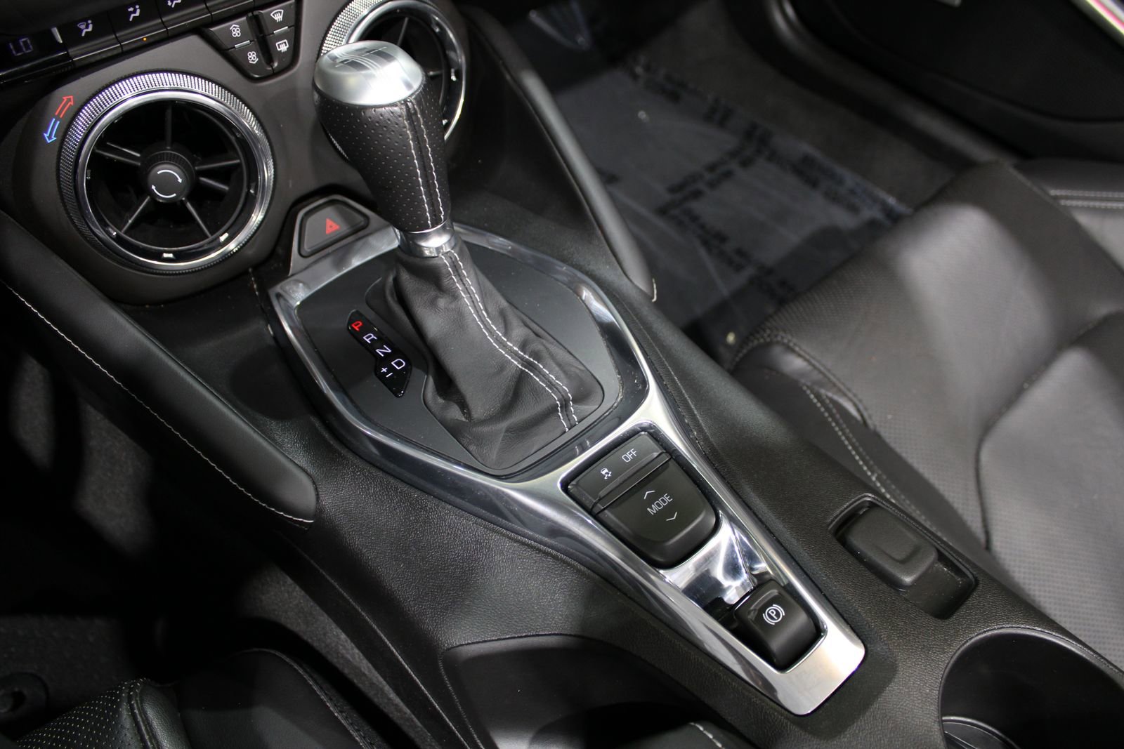 Used 2017 Chevrolet Camaro LT image 31