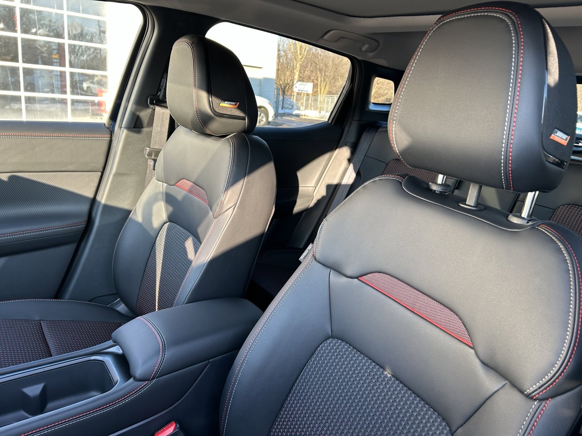 New 2026 Nissan Kicks SR w/ SR Premium Package AWD/4WD image 10