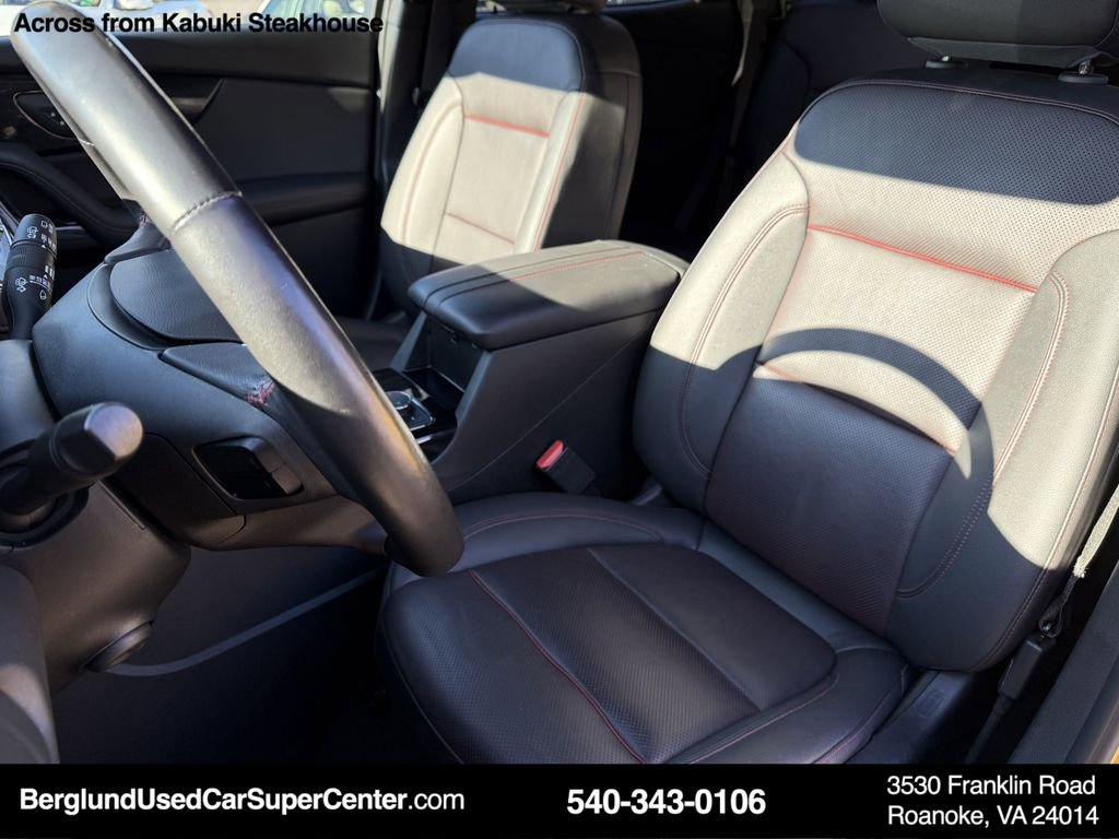 Used 2022 Chevrolet Blazer RS w/ Enhanced Convenience Package image 36