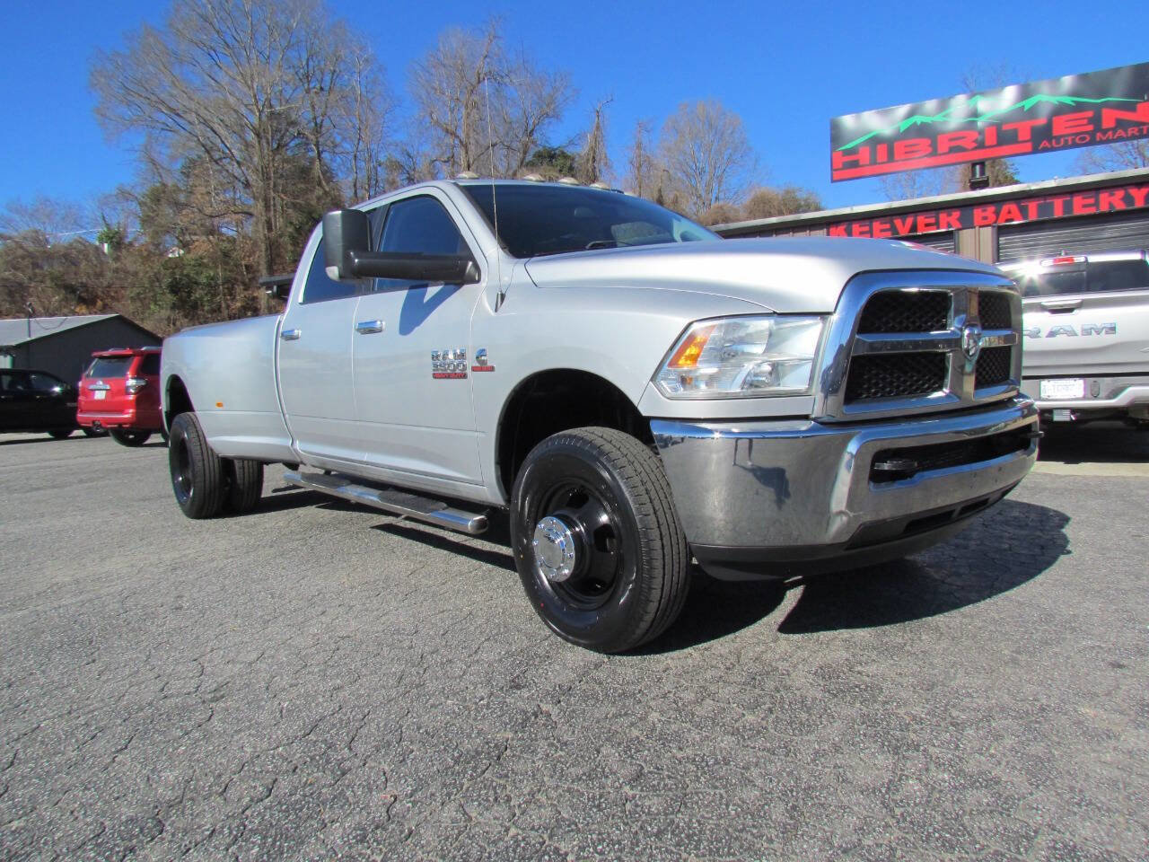 Used 2018 RAM 3500 SLT image 1