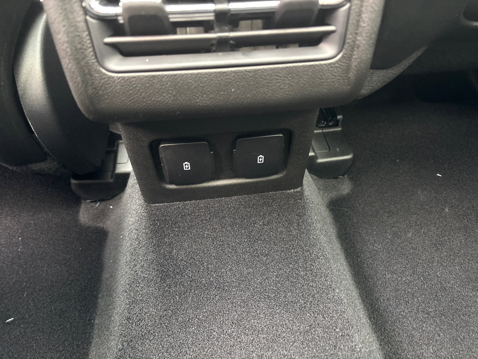 New 2026 Lincoln Corsair Premiere image 33