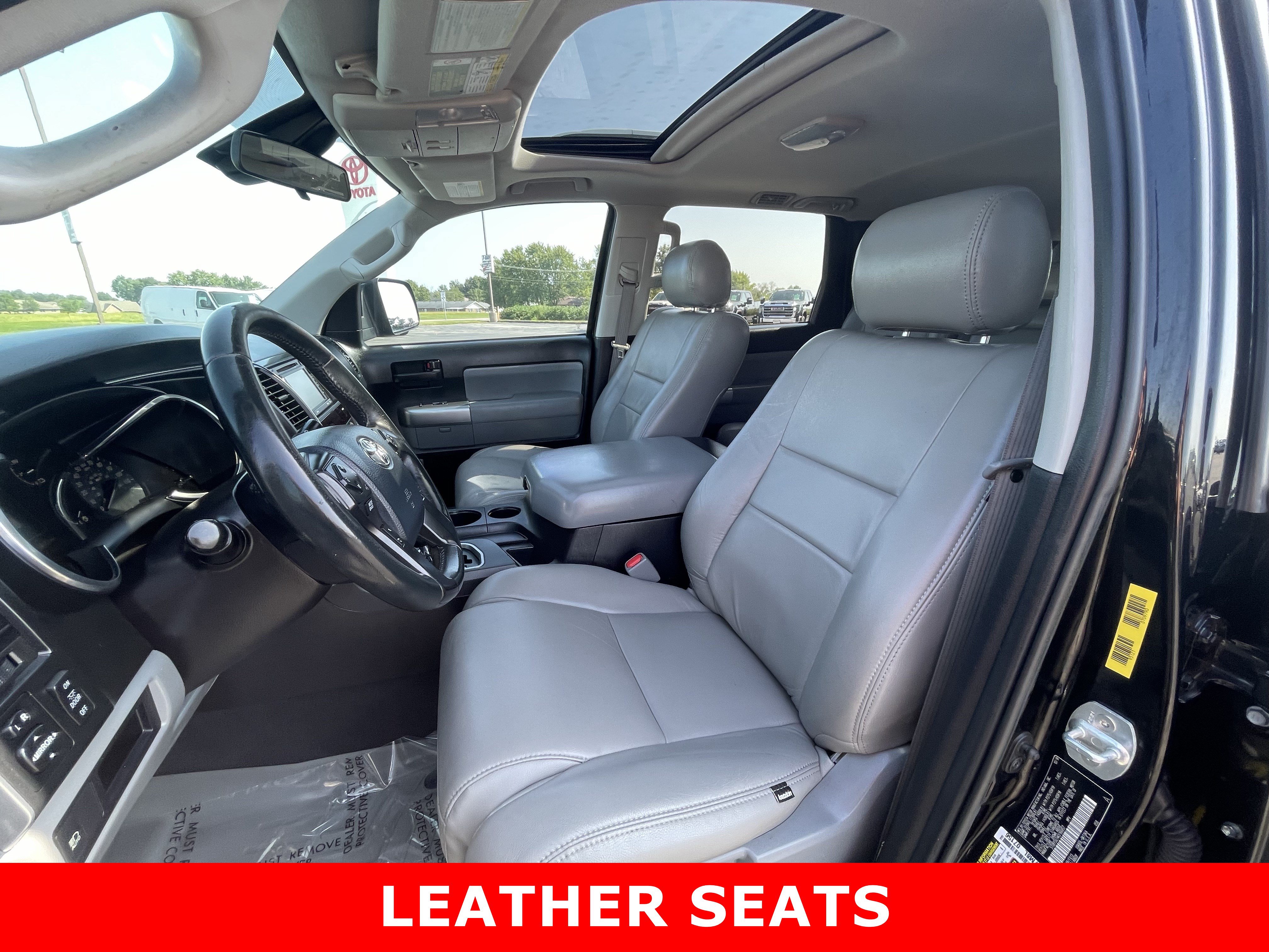 Used 2019 Toyota Sequoia SR5 AWD/4WD image 13