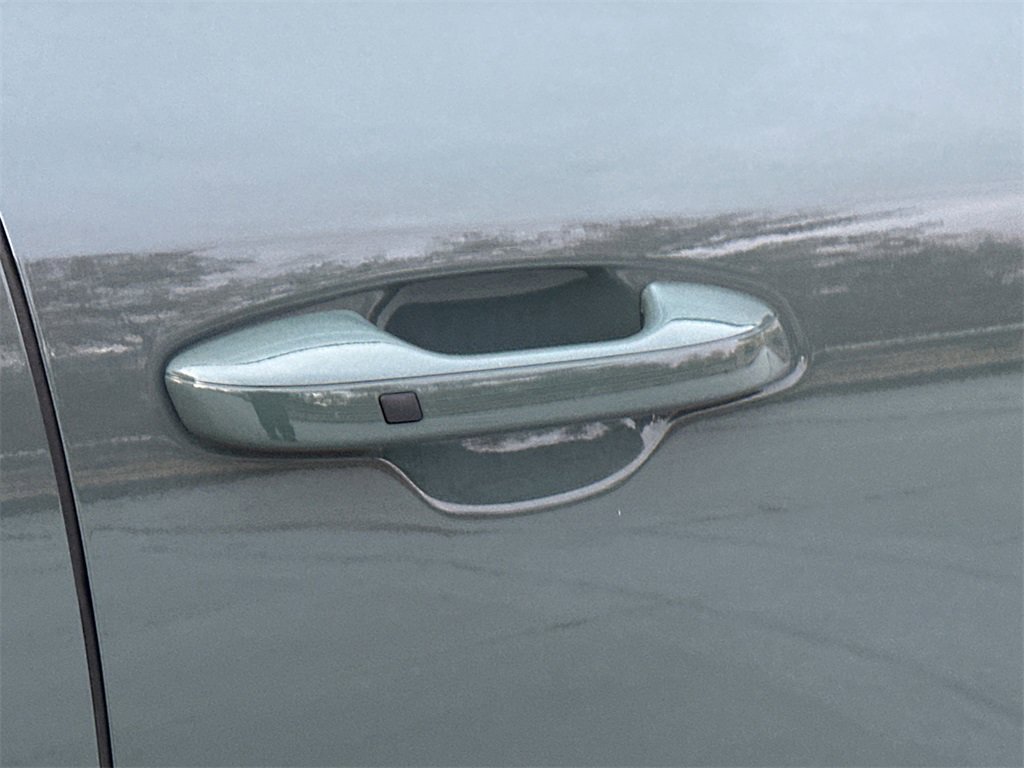 New 2025 Kia Niro Wind image 9