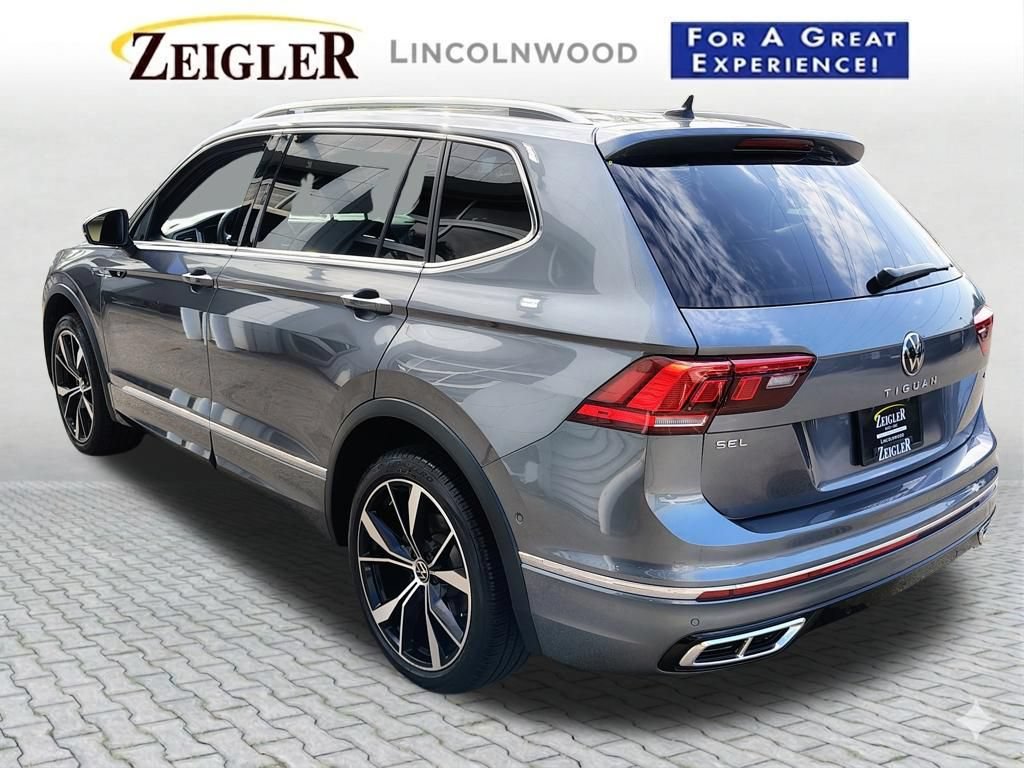 Used 2024 Volkswagen Tiguan SEL R-Line AWD/4WD image 10