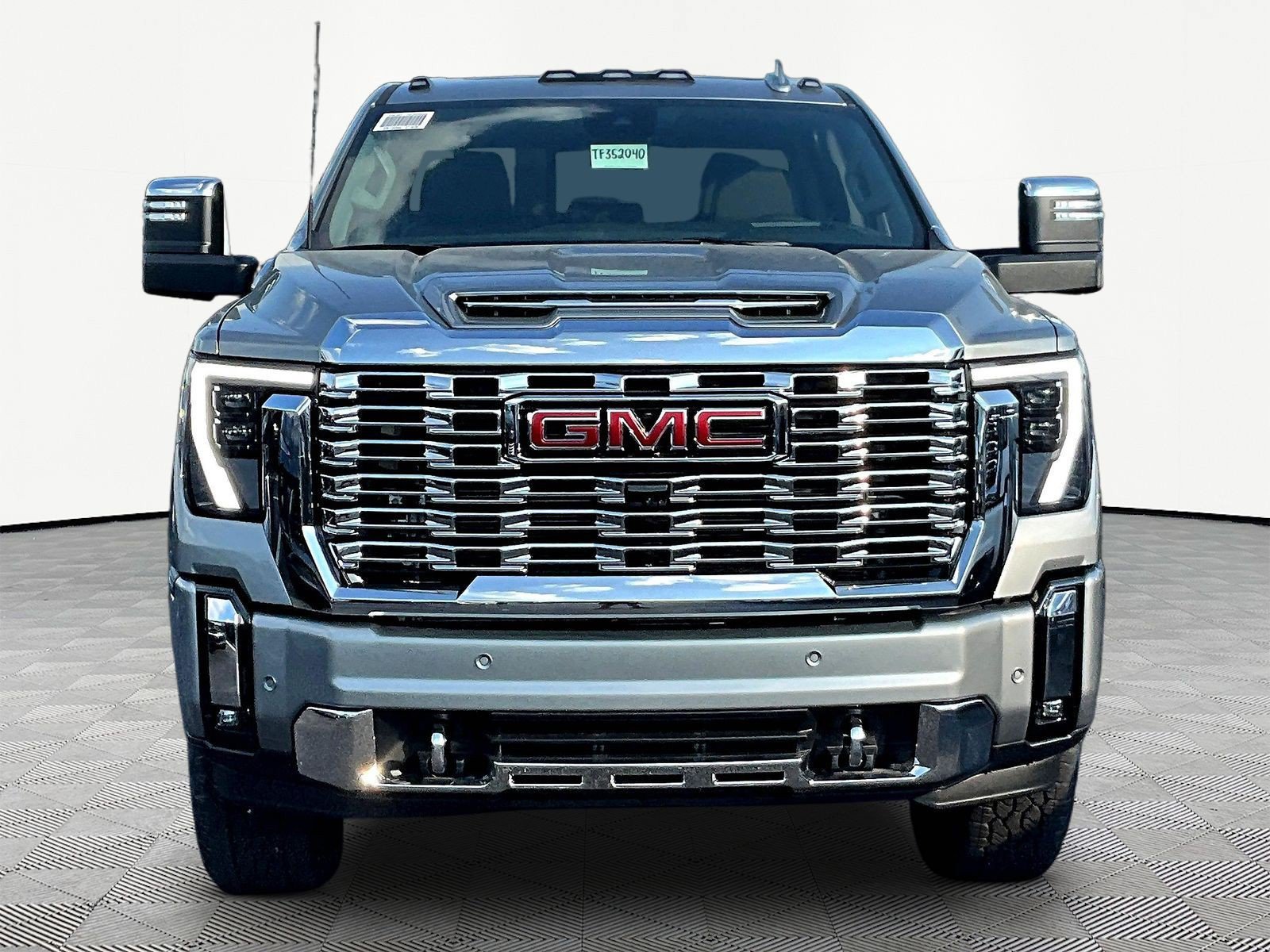 New 2026 GMC Sierra 3500 Denali w/ Denali Reserve Package AWD/4WD image 2