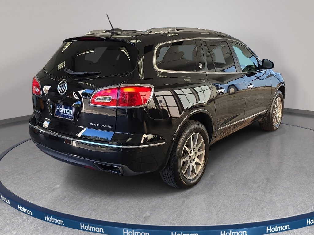 Used 2017 Buick Enclave Leather FWD image 6
