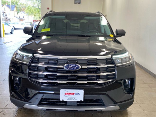 New 2026 Ford Explorer Active w/ Active Comfort Package AWD/4WD image 3
