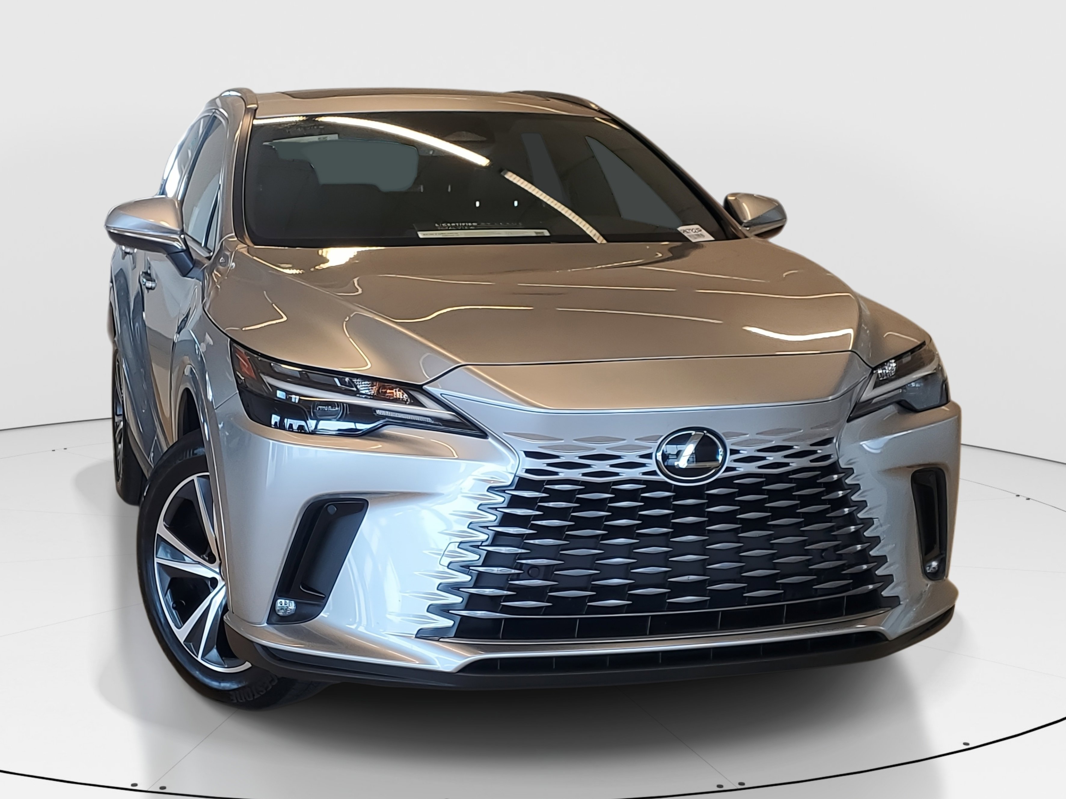 Used 2025 Lexus RX 350 Premium image 2