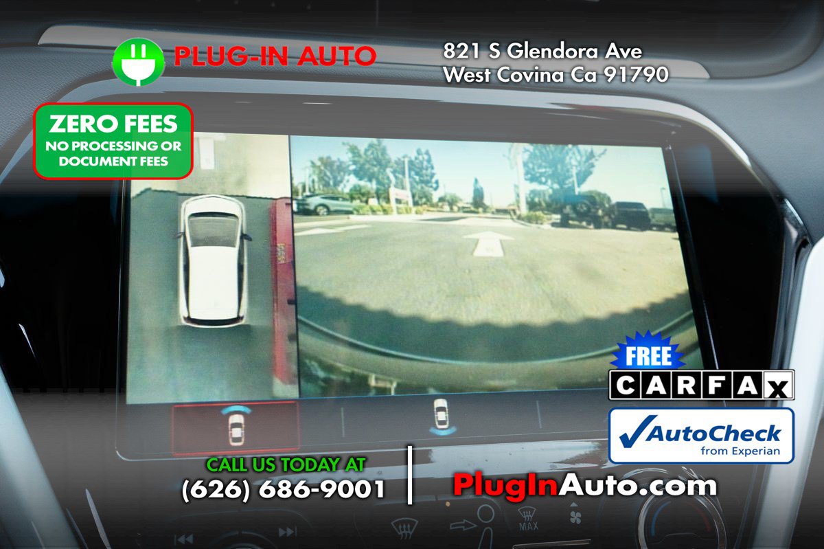 Used 2017 Chevrolet Bolt Premier w/ Driver Confidence II Package FWD image 30
