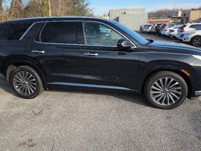 Used 2024 Hyundai Palisade Calligraphy image 5