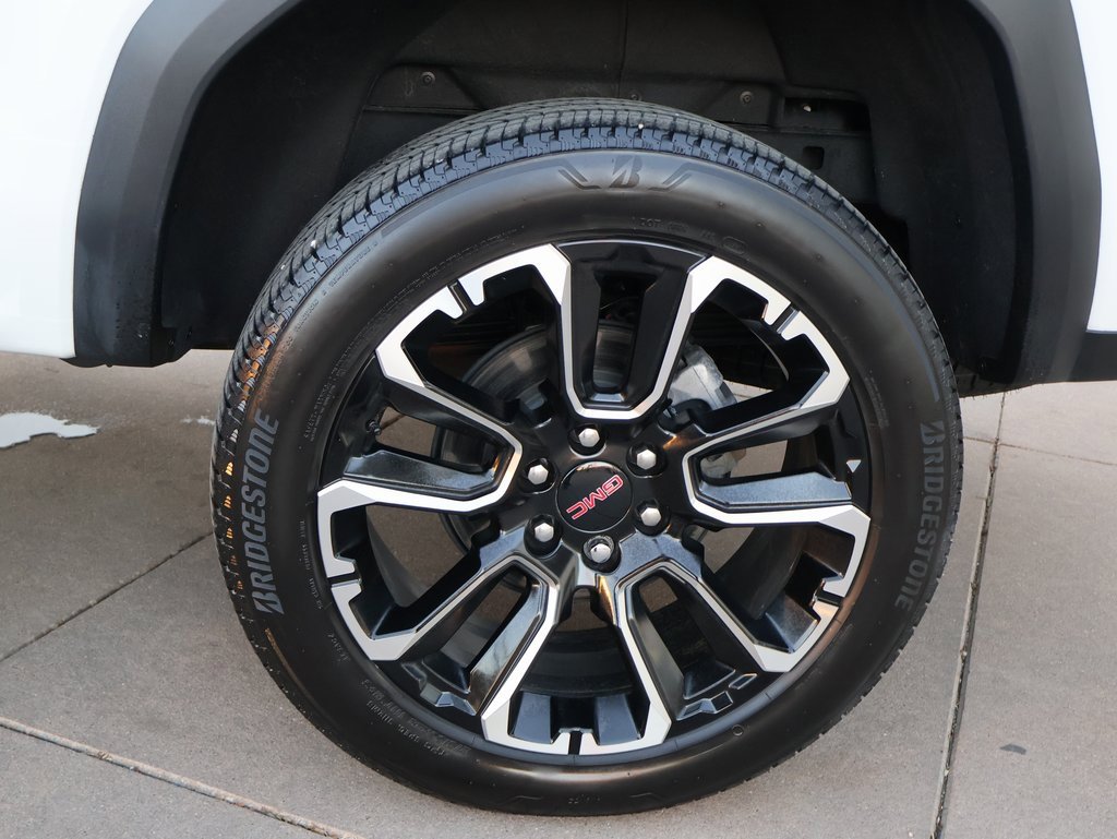 Used 2023 GMC Canyon Denali image 43