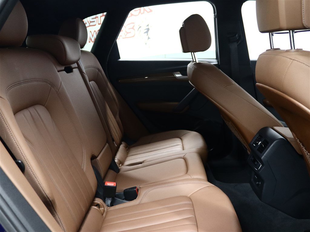 Used 2022 Audi Q5 2.0T Premium image 14