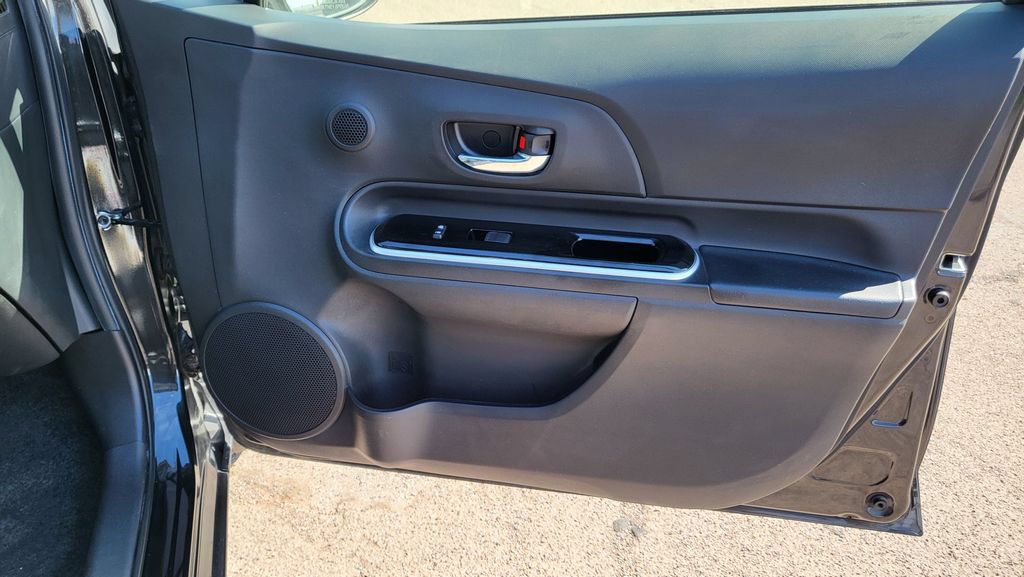 Used 2016 Toyota Prius C Two FWD image 18