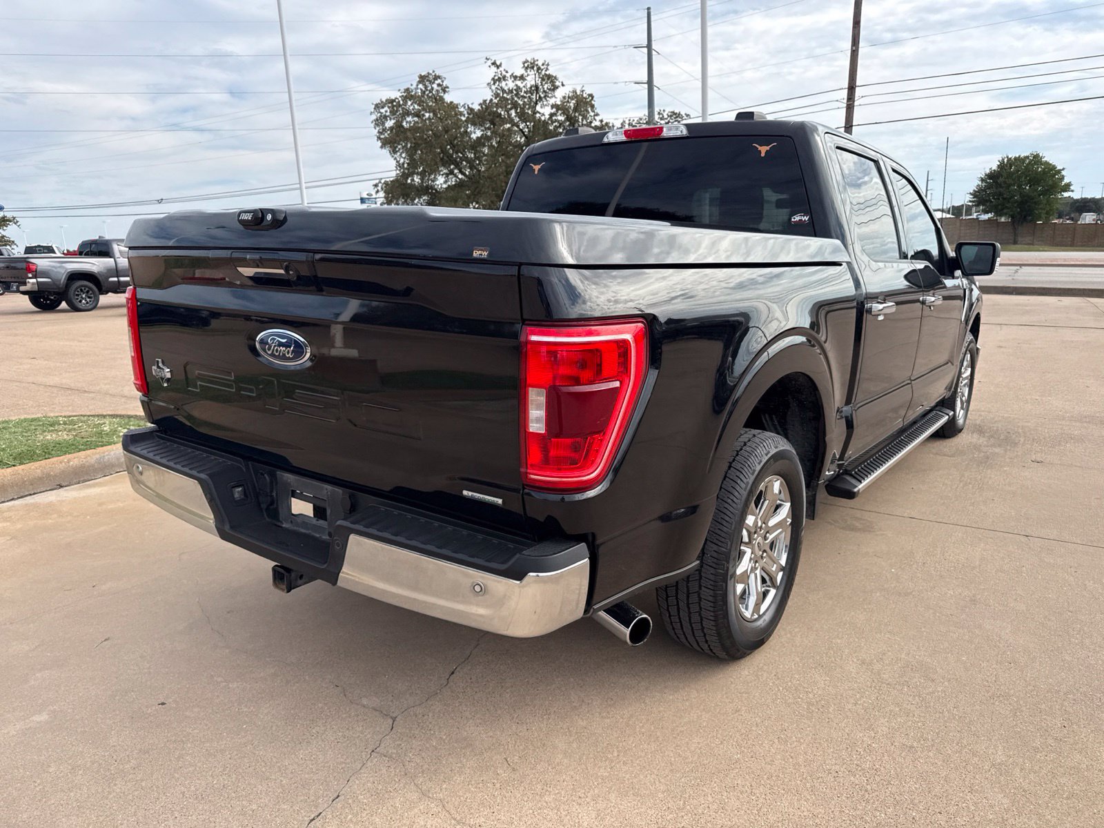 Used 2022 Ford F150 XLT w/ Equipment Group 302A High RWD image 7