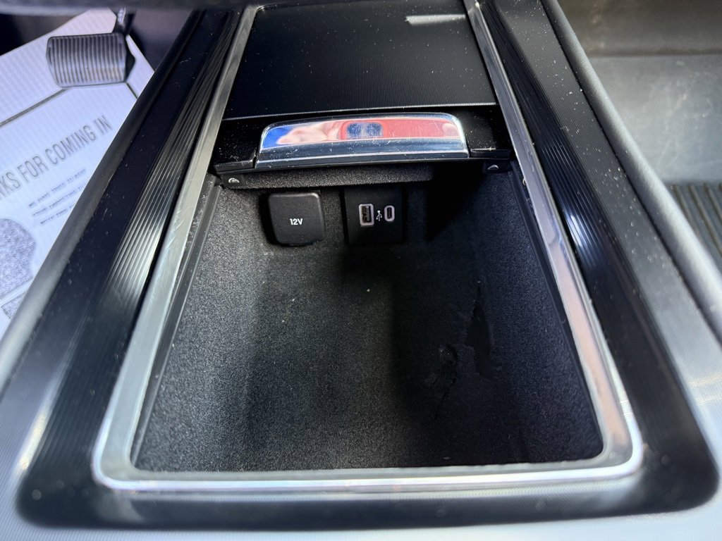 Used 2022 Lincoln Corsair AWD w/ Equipment Group 101A image 27