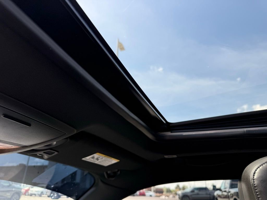 Used 2021 Dodge Challenger R/T Scat Pack image 21