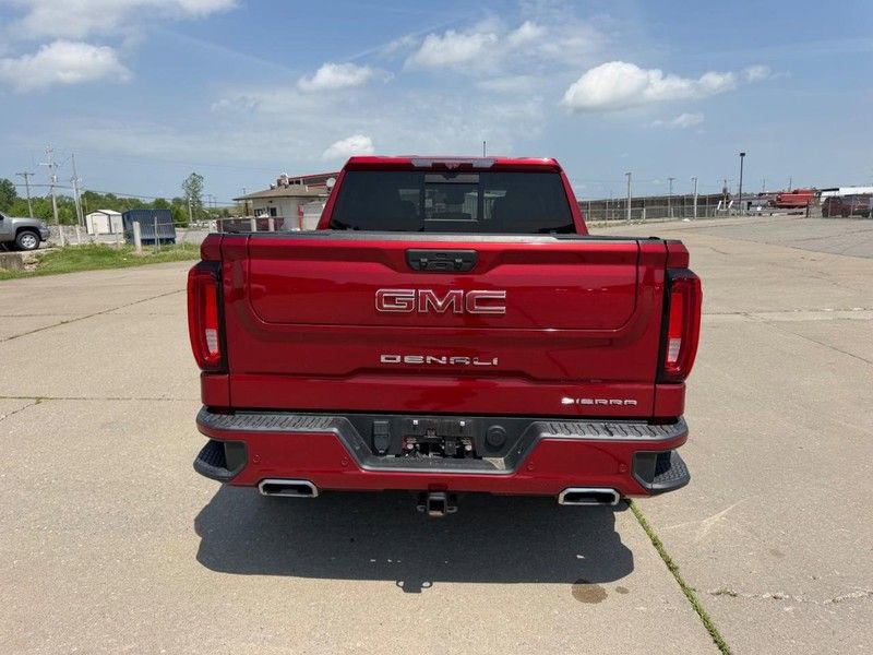 Used 2023 GMC Sierra 1500 Denali w/ Technology Package image 7