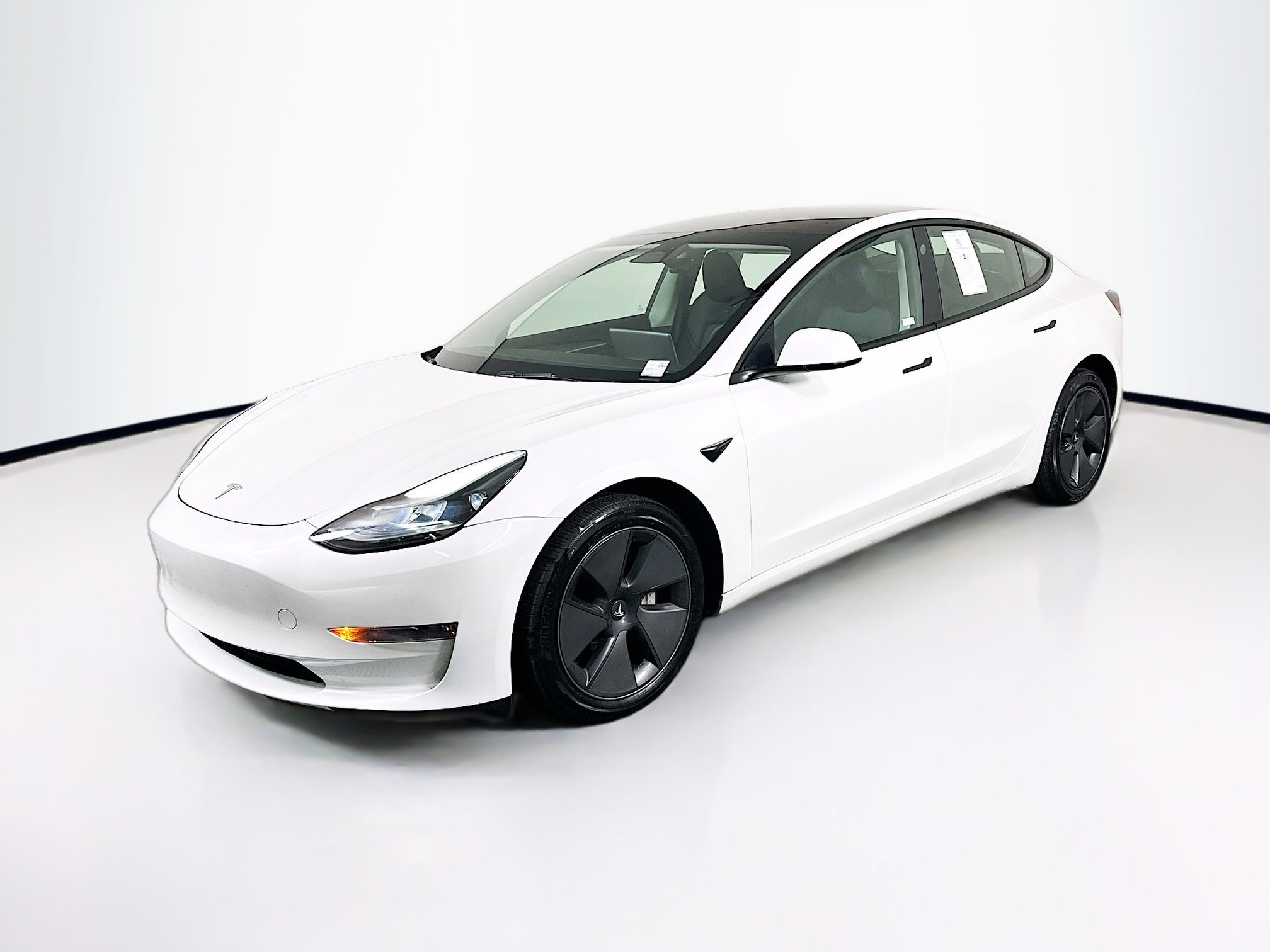 Used 2023 Tesla Model 3 Long Range image 3