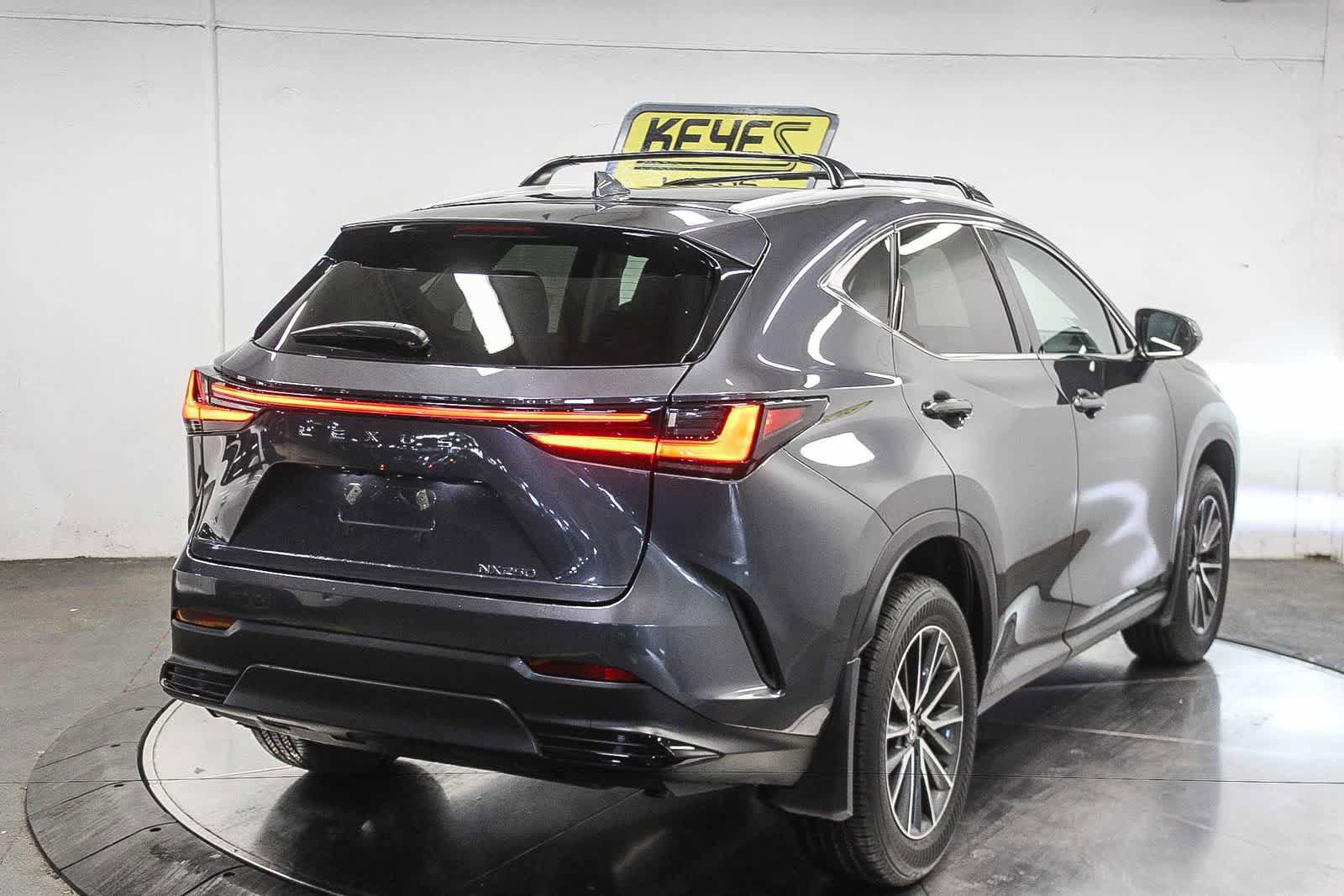 Used 2025 Lexus NX 250 FWD w/ Accessory Package (2T) image 6