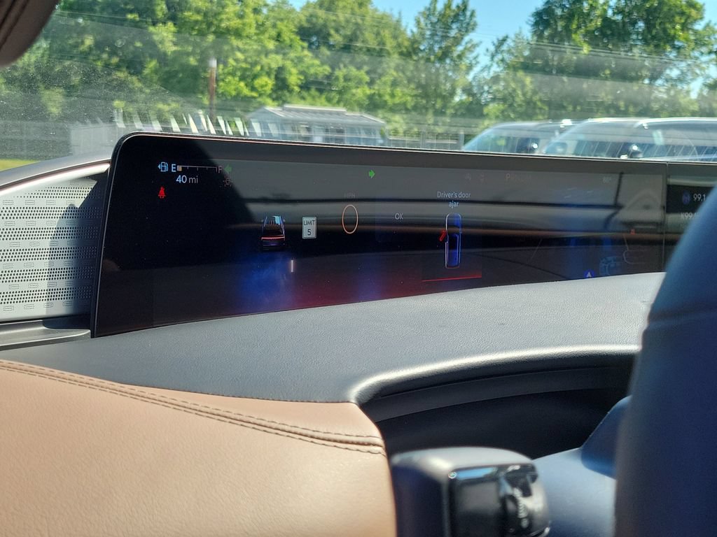 New 2026 Lincoln Navigator Black Label AWD/4WD image 22