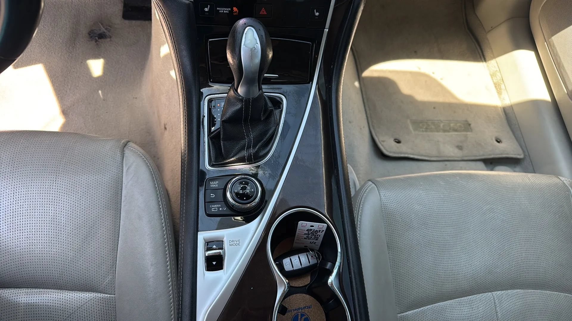 Used 2014 INFINITI Q50 Premium w/ Deluxe Touring Package RWD image 35
