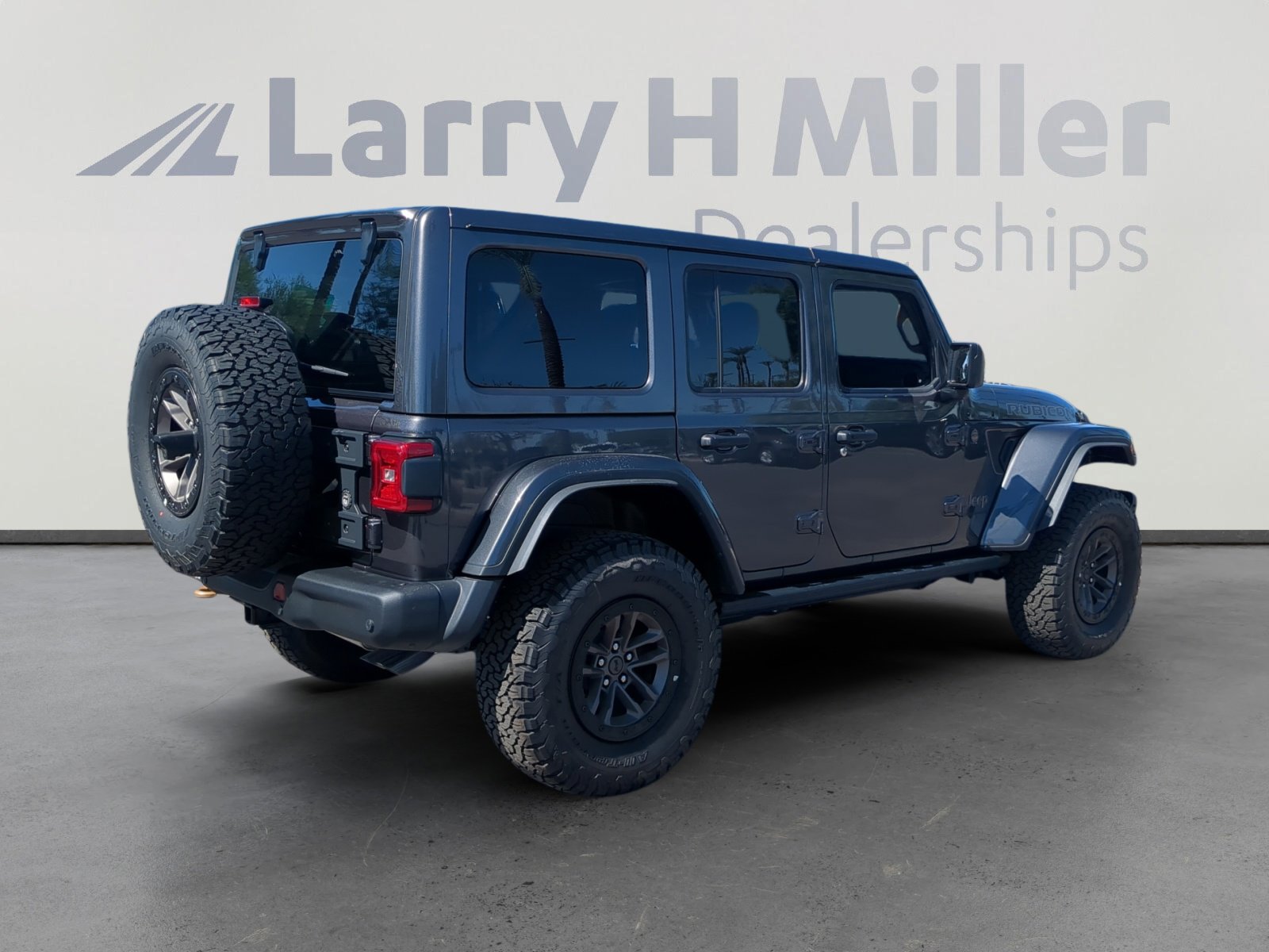 New 2025 Jeep Wrangler Unlimited Rubicon 392 image 5