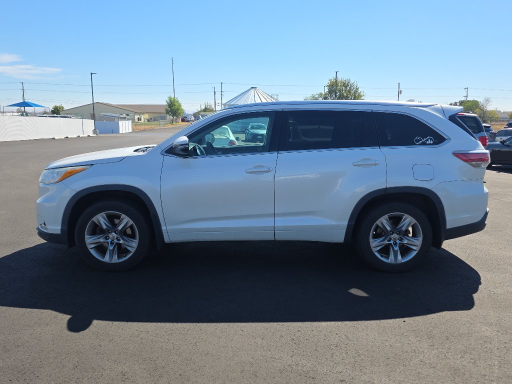 Used 2014 Toyota Highlander Limited AWD/4WD image 4