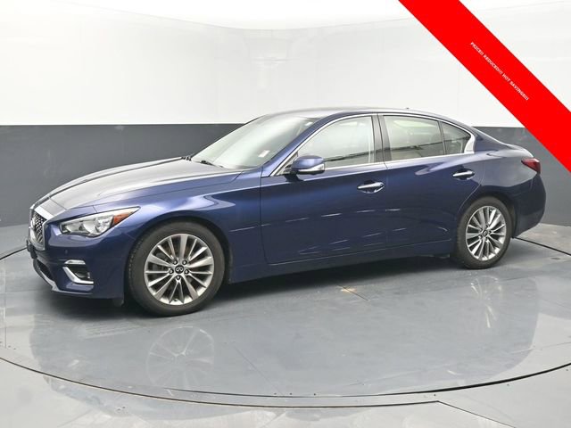 Used 2022 INFINITI Q50 Luxe image 2