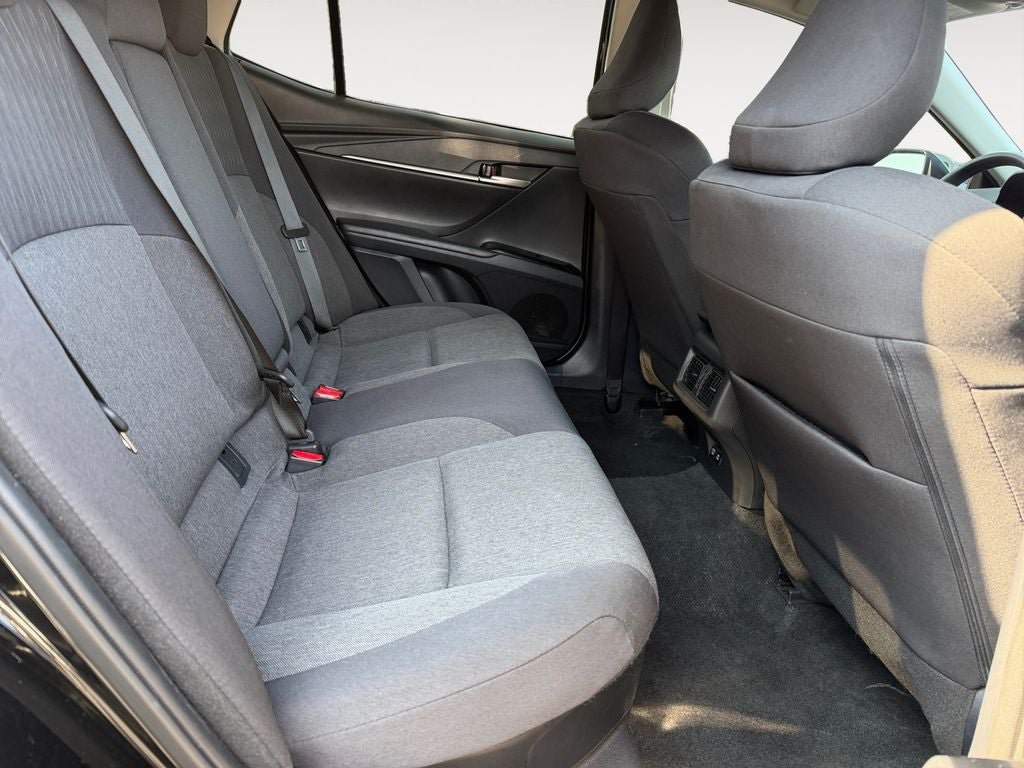 Used 2025 Toyota Camry LE FWD image 23
