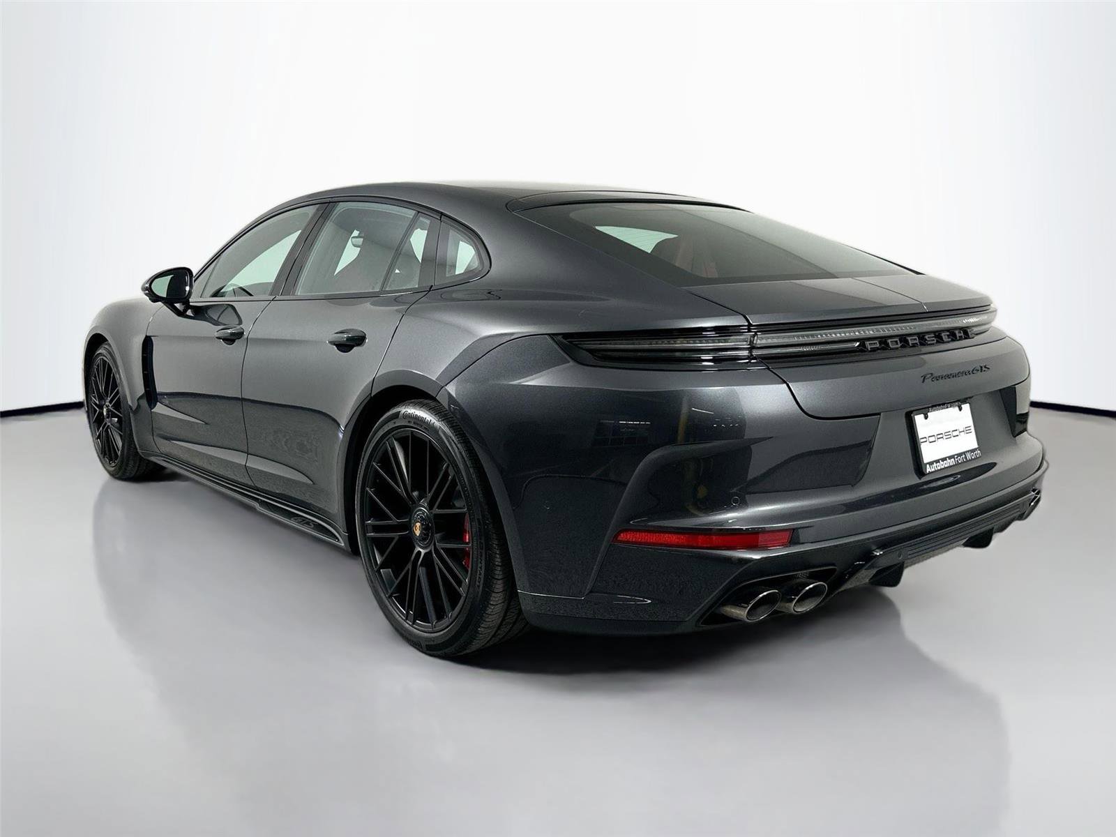 Certified 2025 Porsche Panamera GTS AWD/4WD image 3