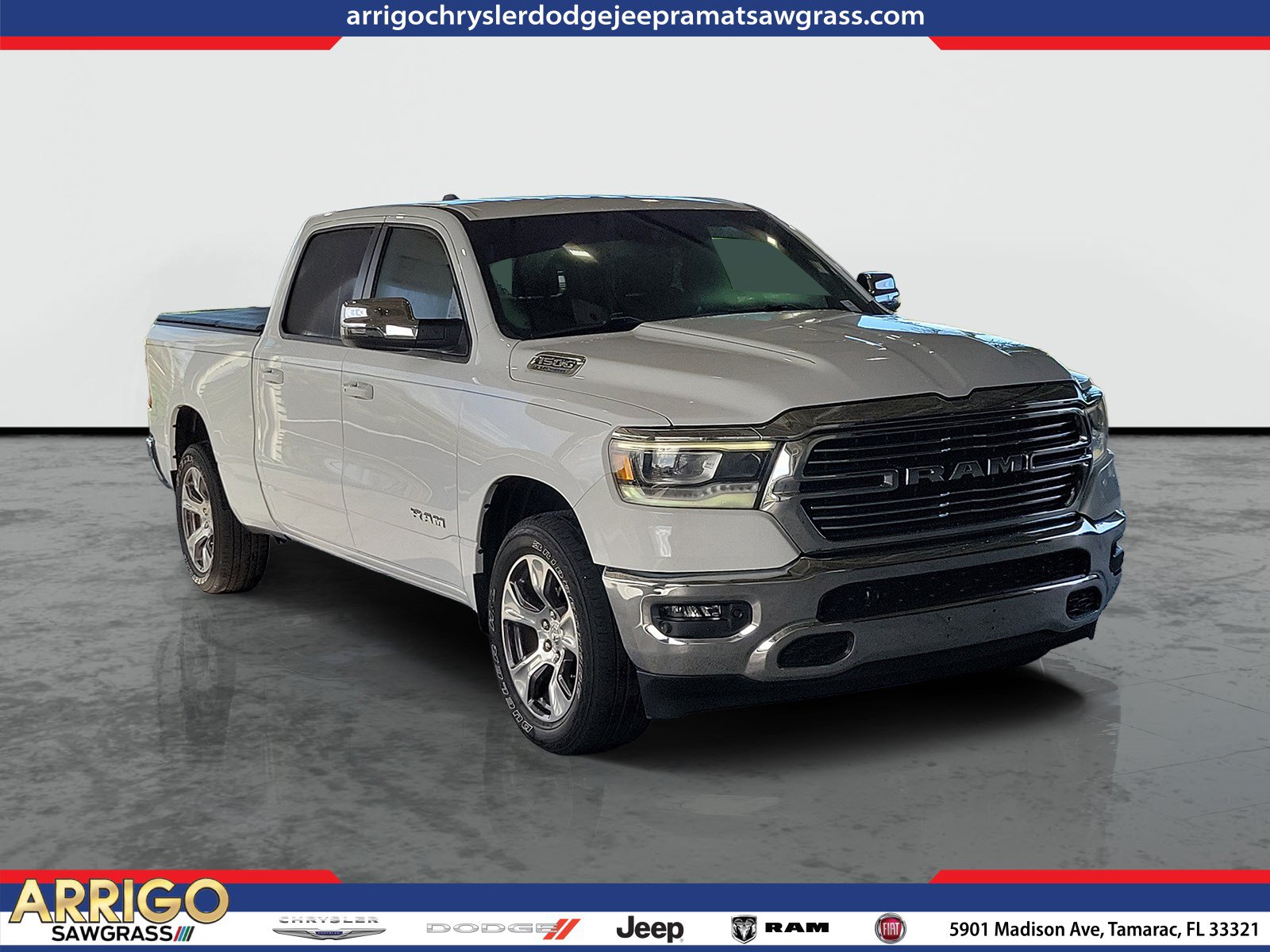 Used 2023 RAM 1500 Laramie AWD/4WD image 1