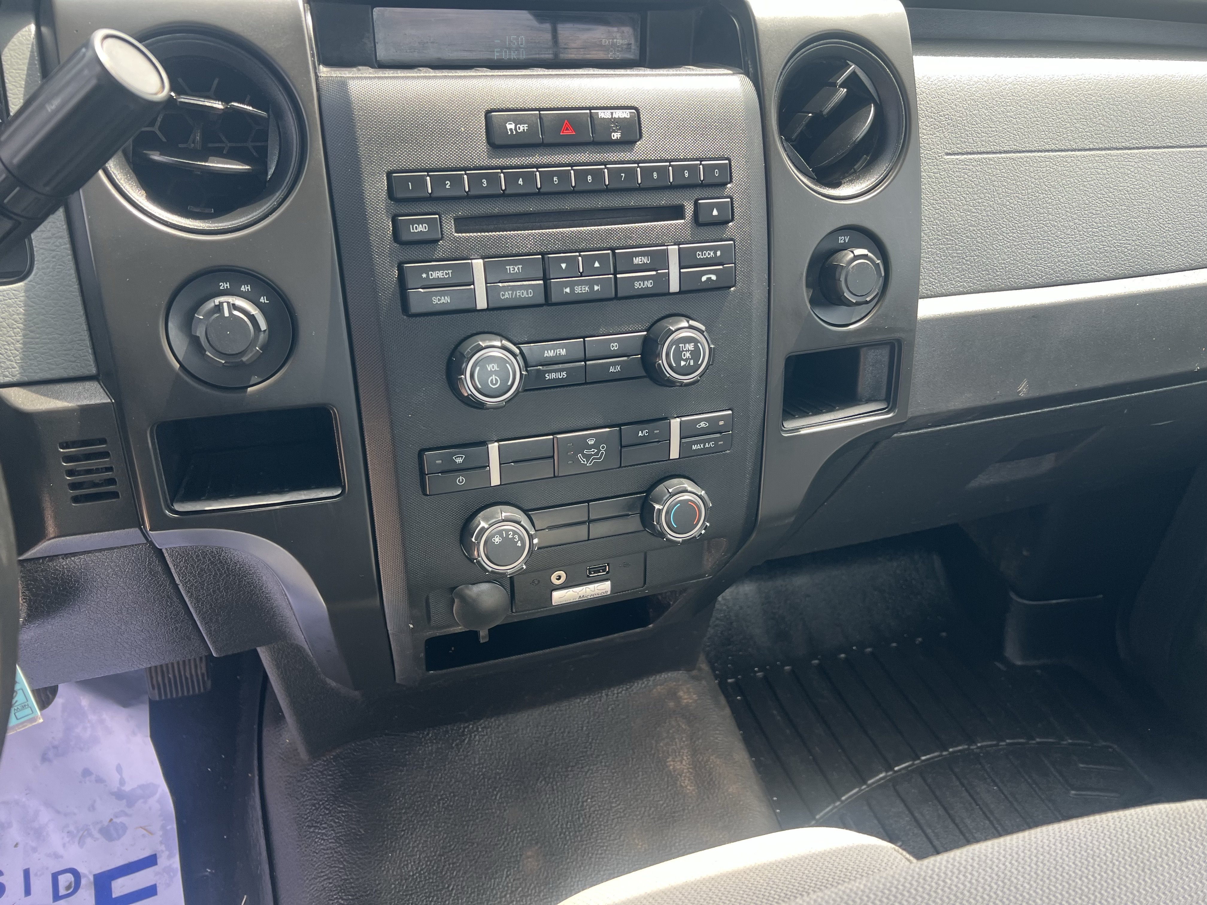 Used 2013 Ford F150 XL w/ Mid Equipment Group AWD/4WD image 20