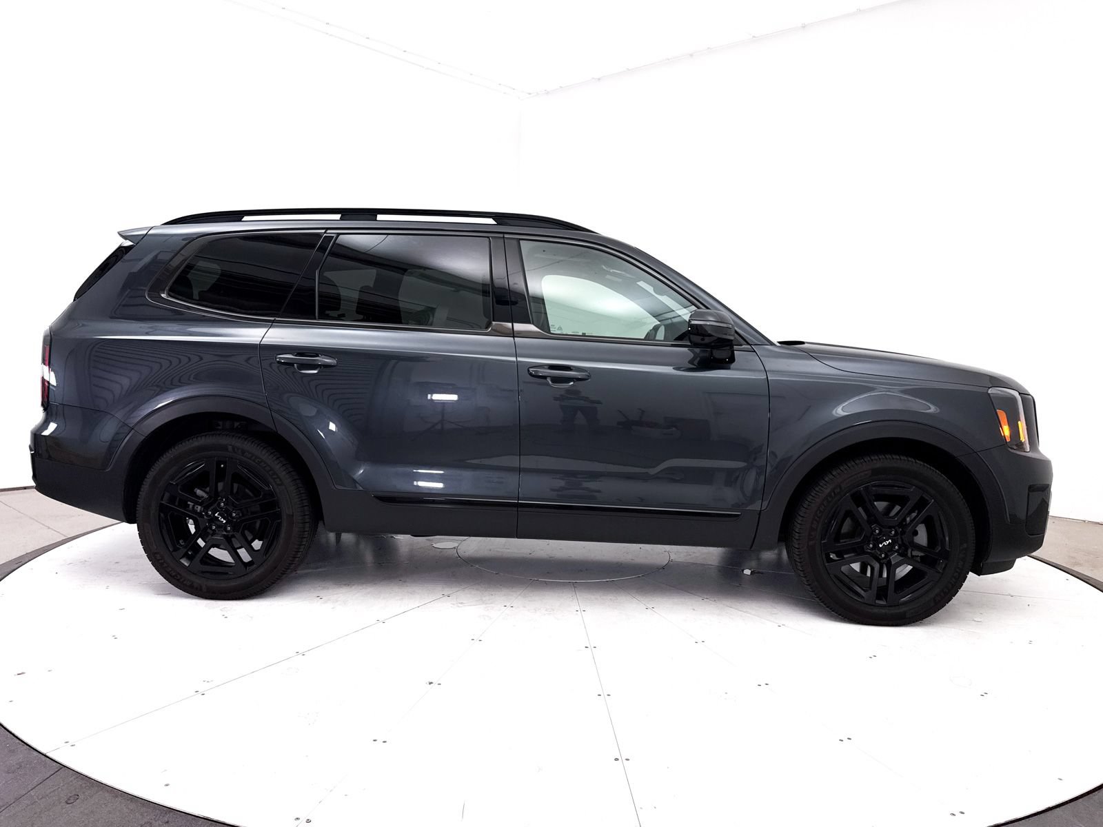 Certified 2024 Kia Telluride SX X-Line AWD/4WD image 44