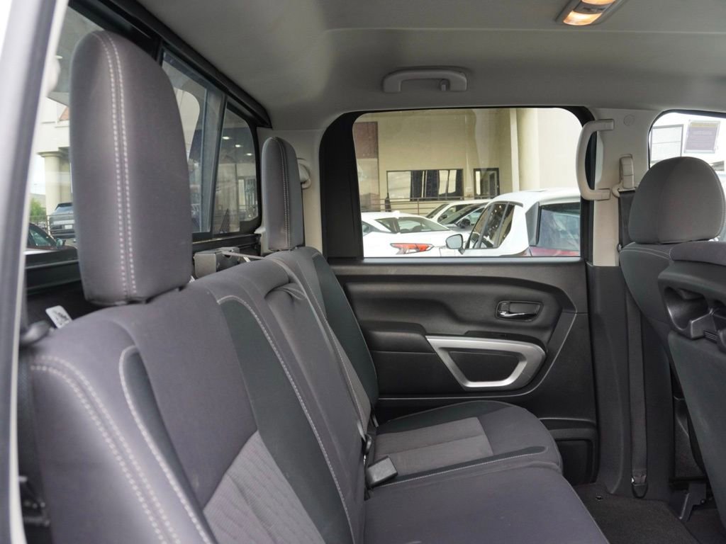 Certified 2023 Nissan Titan SV image 16